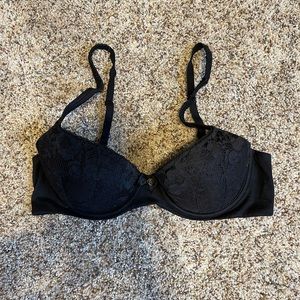 VICTORIA SECRET BRA